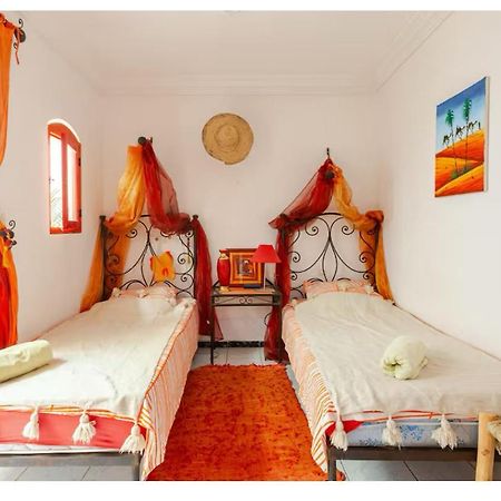 Maison Riad Traditionnel Idealement Situe A Marrakech 马拉喀什 外观 照片