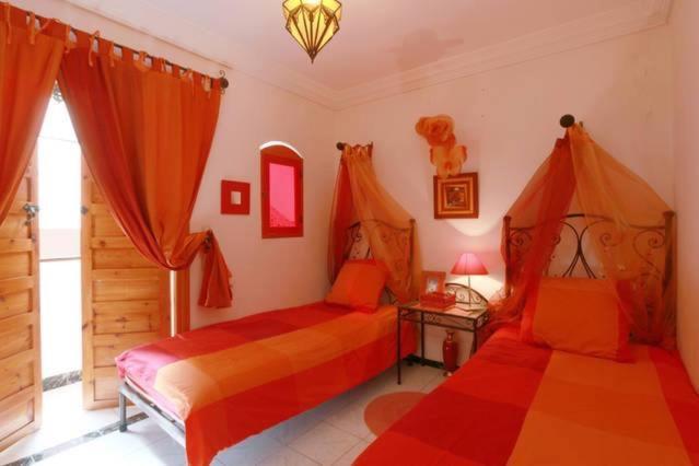 Maison Riad Traditionnel Idealement Situe A Marrakech 马拉喀什 外观 照片
