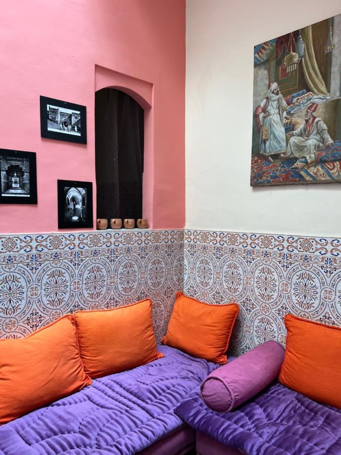 Maison Riad Traditionnel Idealement Situe A Marrakech 马拉喀什 外观 照片